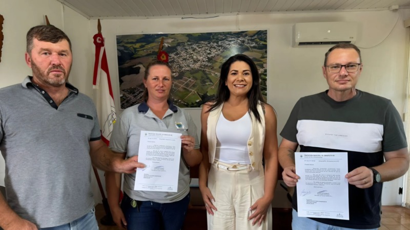 Autoridades de Ibirapuitã recebem assessora parlamentar do deputado Sanderson
